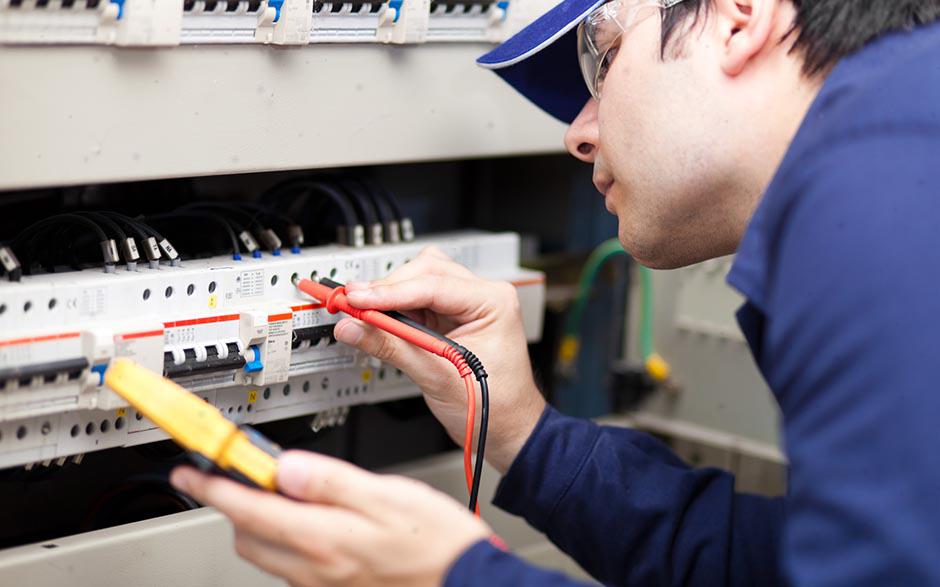électricien courant faible Paris 1